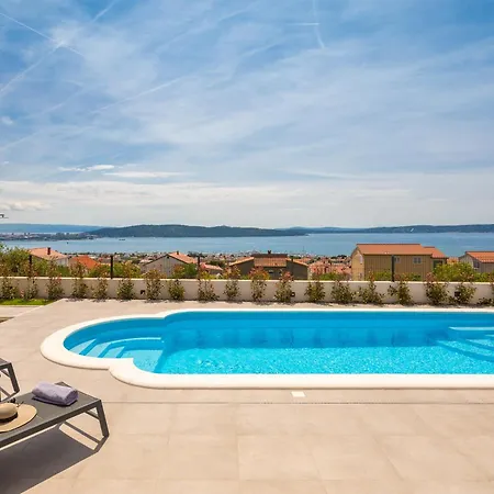 Aurum With A Sea View Villa Kastela