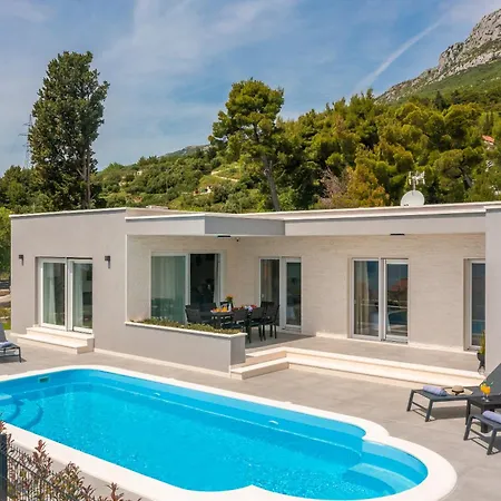 Aurum With A Sea View Villa *