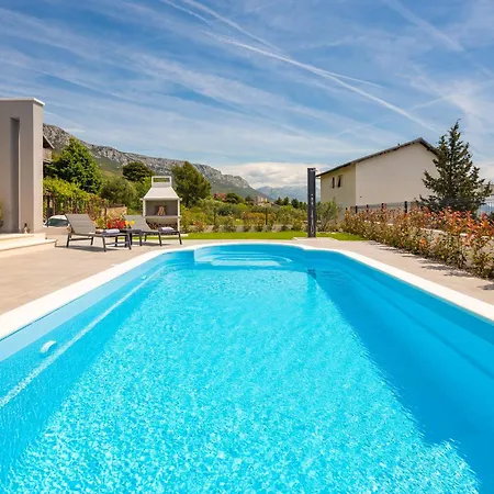 Aurum With A Sea View Villa *