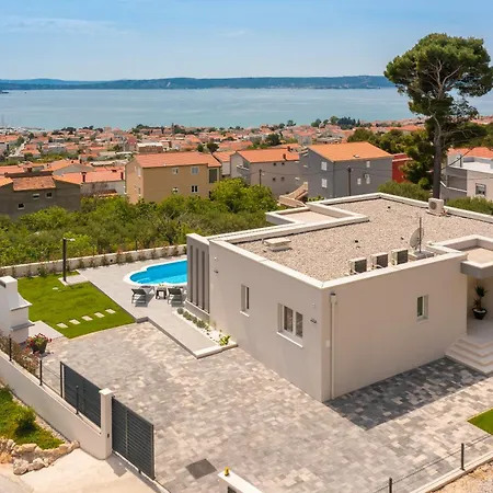 Aurum With A Sea View Villa